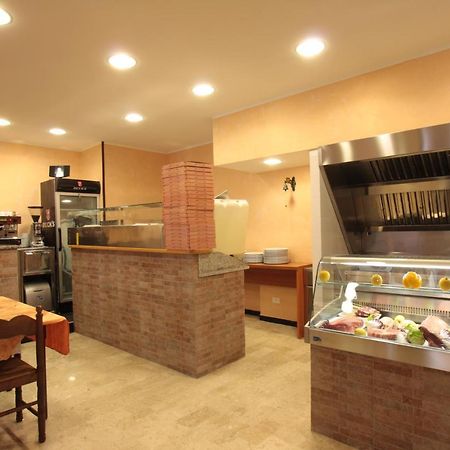 Orso Momo Hotel Calizzano Ngoại thất bức ảnh
